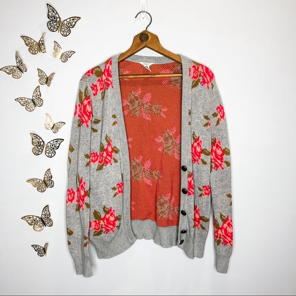 Forever 21 Sweaters - 🦋🌙 FOREVER 21 | Gray Floral Cardigan Sweater